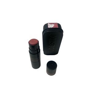 Nudestix Face Lip Matte Highlighter Lightly Swatched